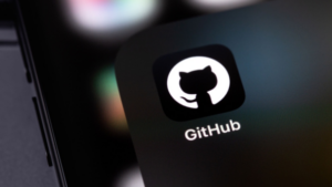 GitHub Advanced Security : outils de vérification du code, détection des secrets et activation en masse de Dependabot