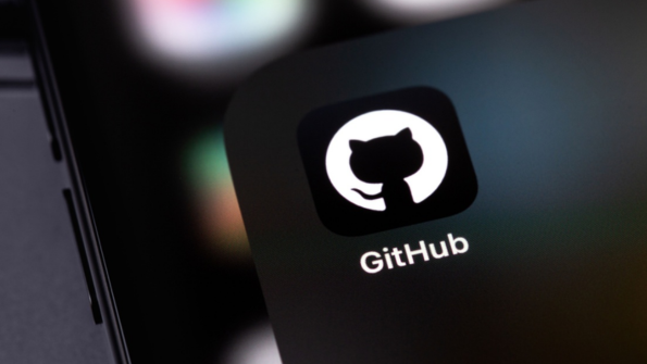 GitHub Advanced Security : outils de vérification du code, détection des secrets et activation en masse de Dependabot