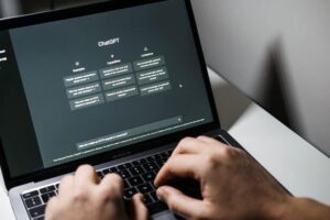 Publicités sur ChatGPT au Brésil : ce qui change pour les développeurs