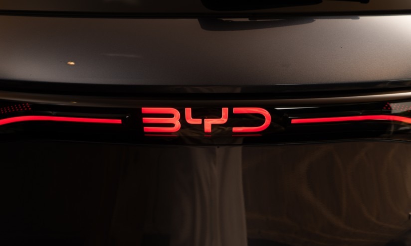 BYD mise sur 2 100 TOPS : puce XUANJI A3 et l’IA embarquée