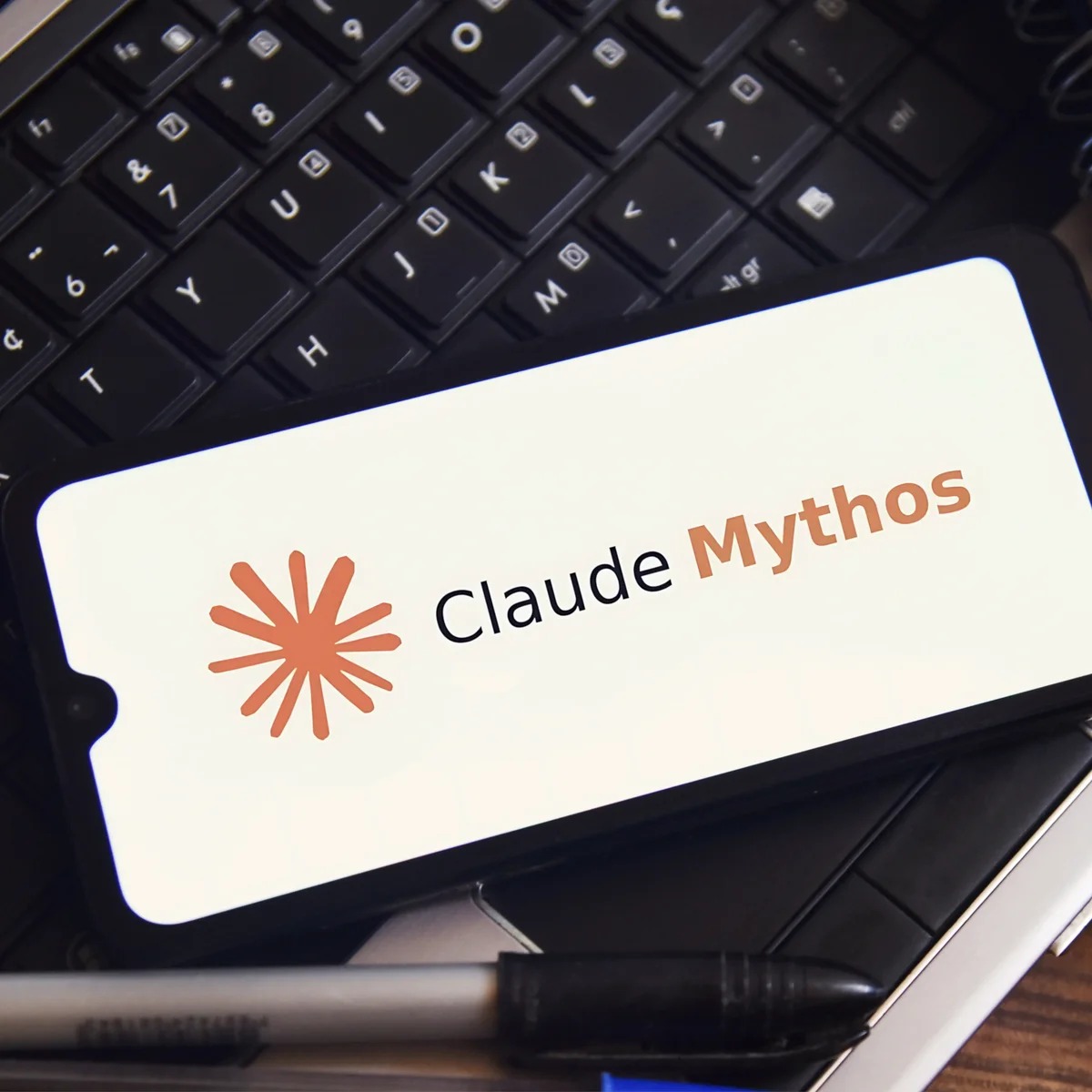 Claude Mythos : l’IA qui traque les bogues endormis depuis des décennies