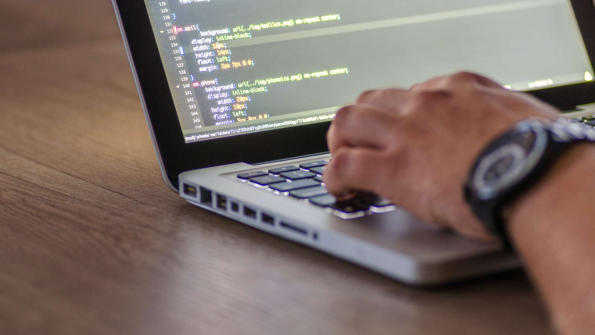 Tick-Tock : La stratégie pour éviter que votre logiciel ne plante