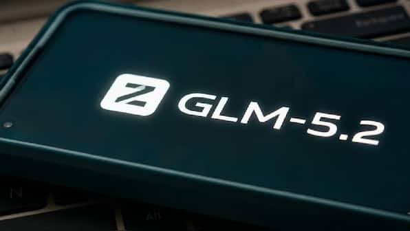 GLM 5.2, l’IA chinoise, affronte Opus 4.8 et tourne sur sa propre infrastructure