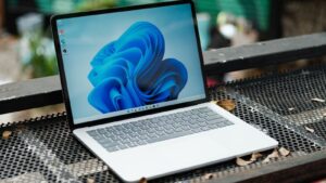 Windows 11 casse les PC Dell et révèle le maillon faible de leur pile technologique