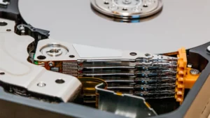 Allégation d’achat de têtes de disque TDK : Toshiba dément